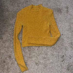 Mustard yellow cropped sweater